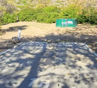 Leo Carrillo site 18, 360 photo: open pad, no vehicle at the time
