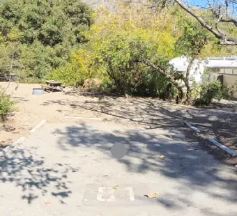 Leo Carrillo site 81, 360 photo: restroom building visible to the right