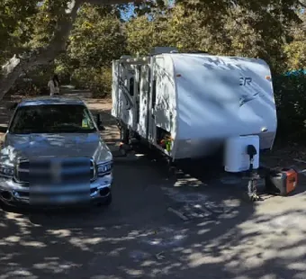 Leo Carrillo site 105, 360 photo: truck and travel trailer parked together
