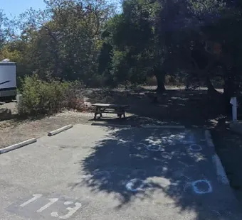 Leo Carrillo site 113, 360 photo: travel trailer visible parked on the road to the left
