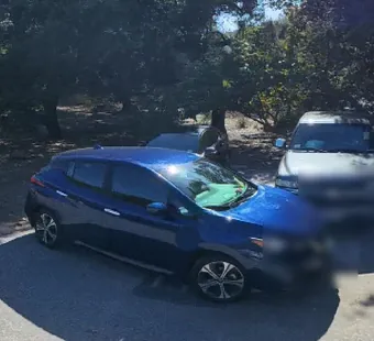 Leo Carrillo site 115, 360 photo: two cars, one dark blue, parked together