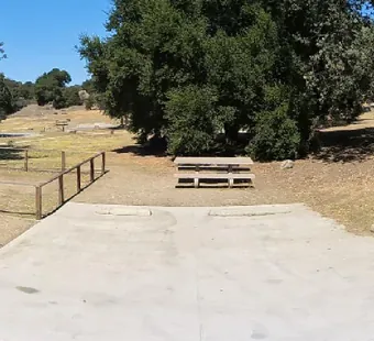 Malibu Creek site 12, 360 photo: flat concrete pad