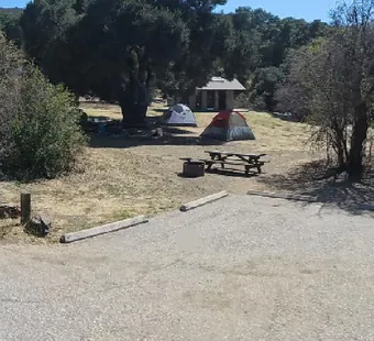 Malibu Creek site 34, 360 photo: table and ring straight ahead