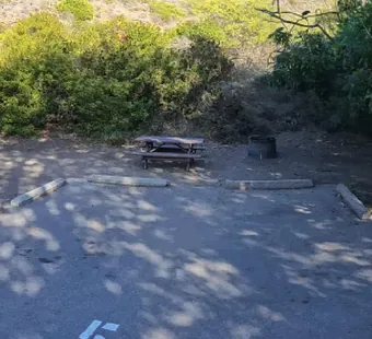 Sycamore Canyon site 5, 360 photo: hillside rises straight behind the pad